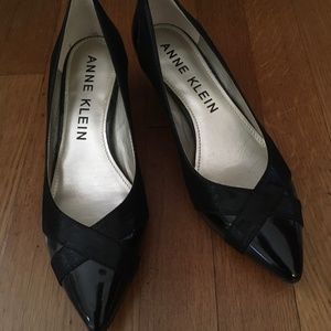 Anne Klein Dress Shoes Size 8½M Black